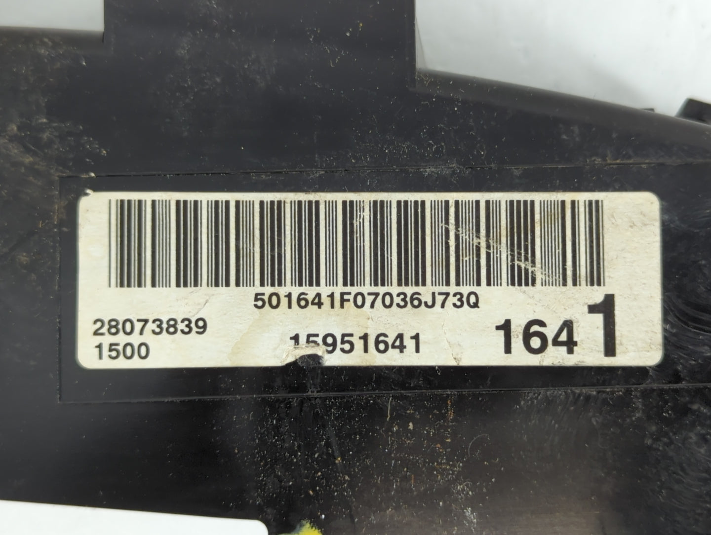 2007 Buick Lucerne Instrument Cluster Speedometer Gauges P/N:15951641 28073839 Fits OEM Used Auto Parts - Oemusedautoparts1.