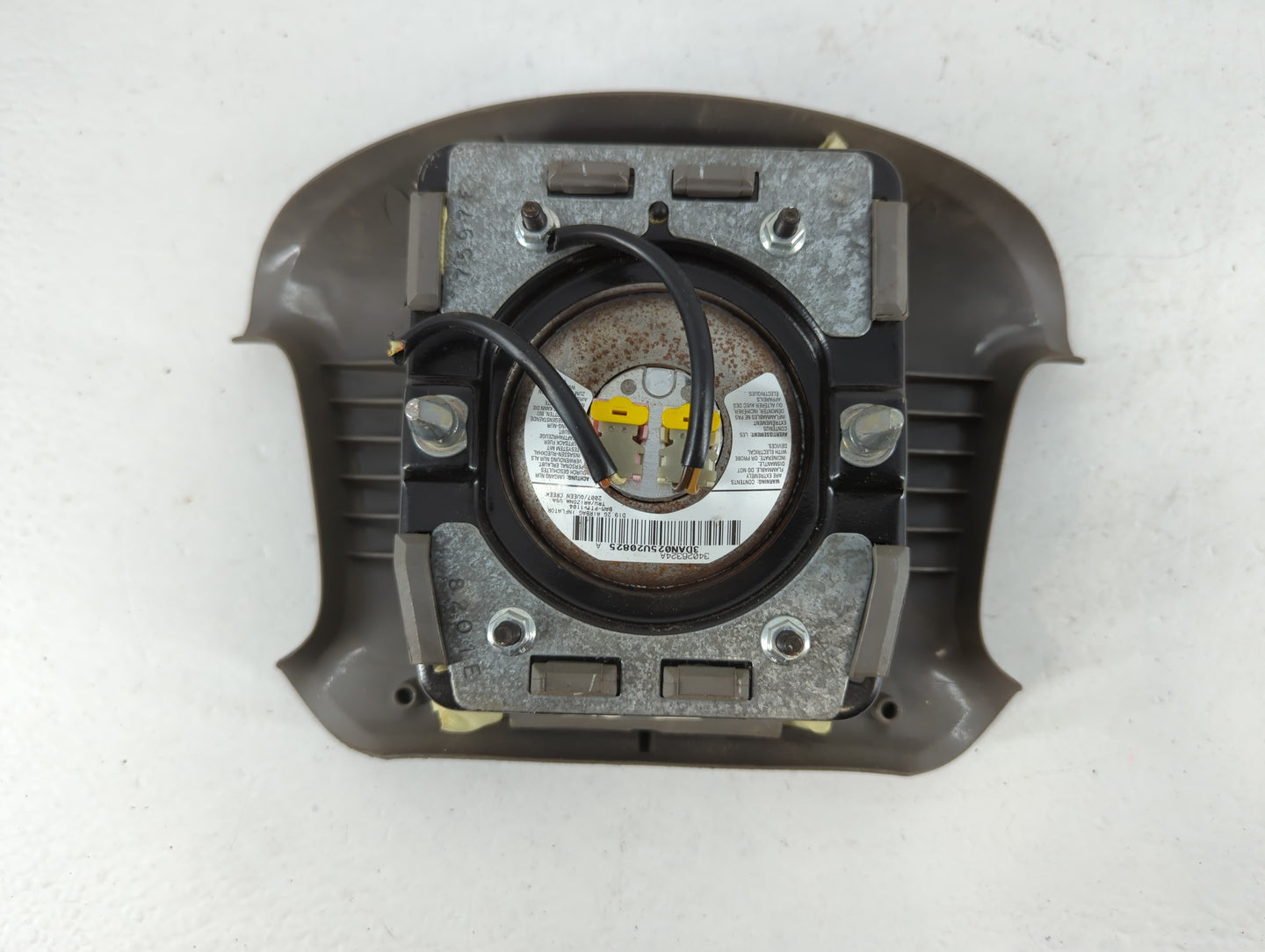 2007-2011 Buick Lucerne Air Bag Driver Left Steering Wheel Mounted - Oemusedautoparts1.com