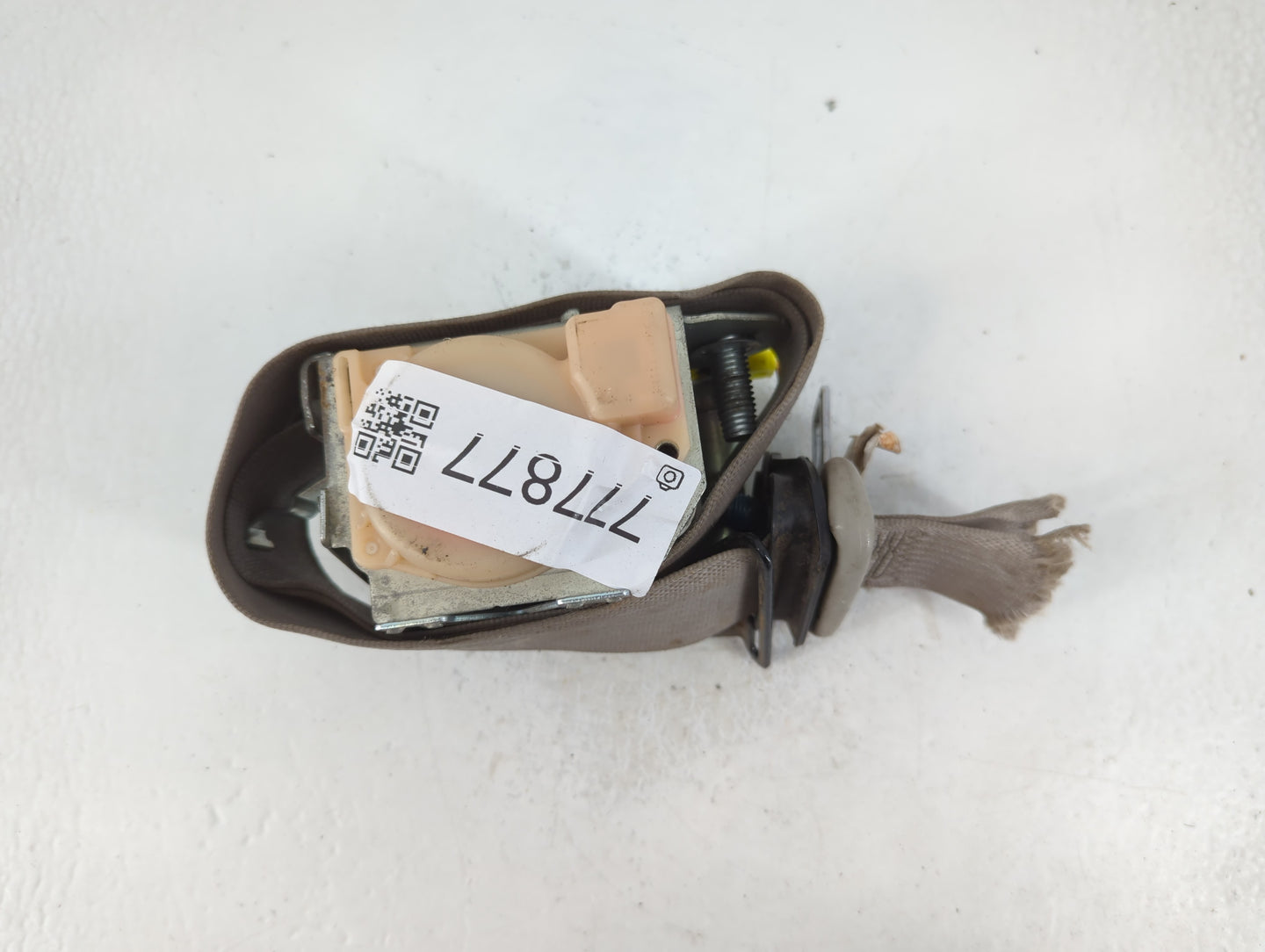 2006-2009 Buick Lucerne Passenger Right Seat Belt Front Retractor - Oemusedautoparts1.com