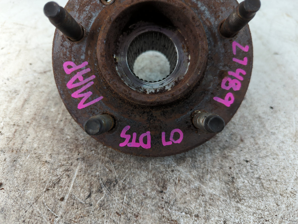 2006-2011 Buick Lucerne Driver Front Wheel Hub Oem 781180 - Oemusedautoparts1.com