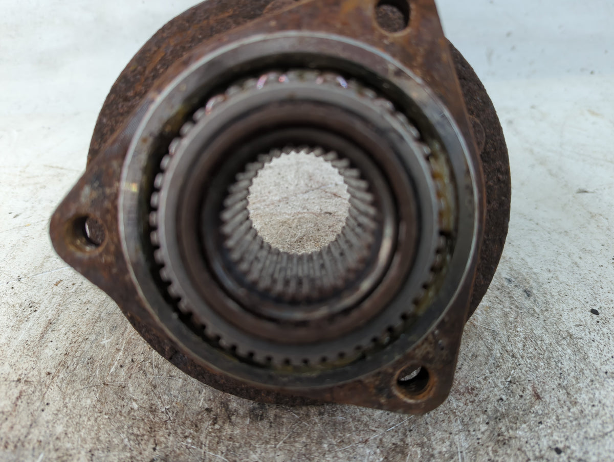 2006-2011 Buick Lucerne Driver Front Wheel Hub Oem 781180 - Oemusedautoparts1.com