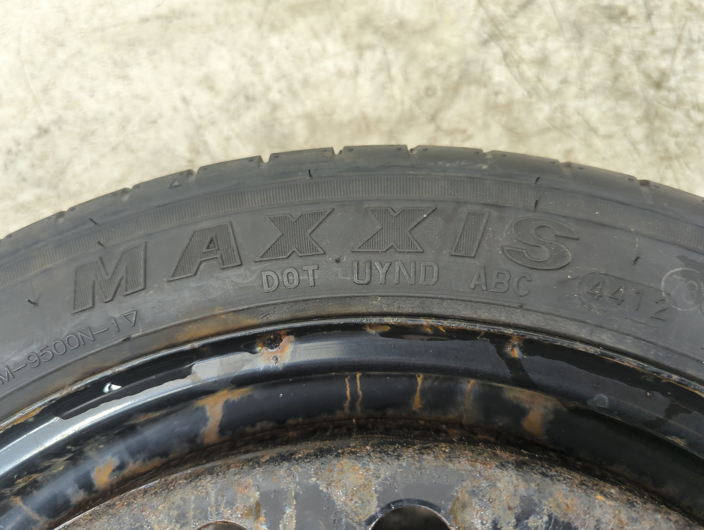 2006-2010 Buick Lucerne Spare Donut Tire Wheel Rim Oem - Oemusedautoparts1.com