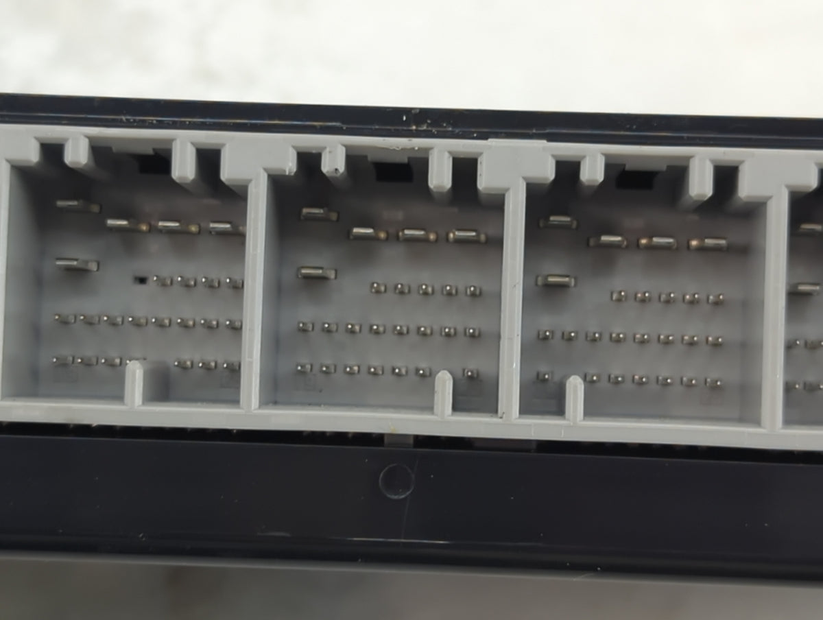 2006-2011 Buick Lucerne Body Control Module Bcm Inner Cabin Fuse Box 823463 - Oemusedautoparts1.com