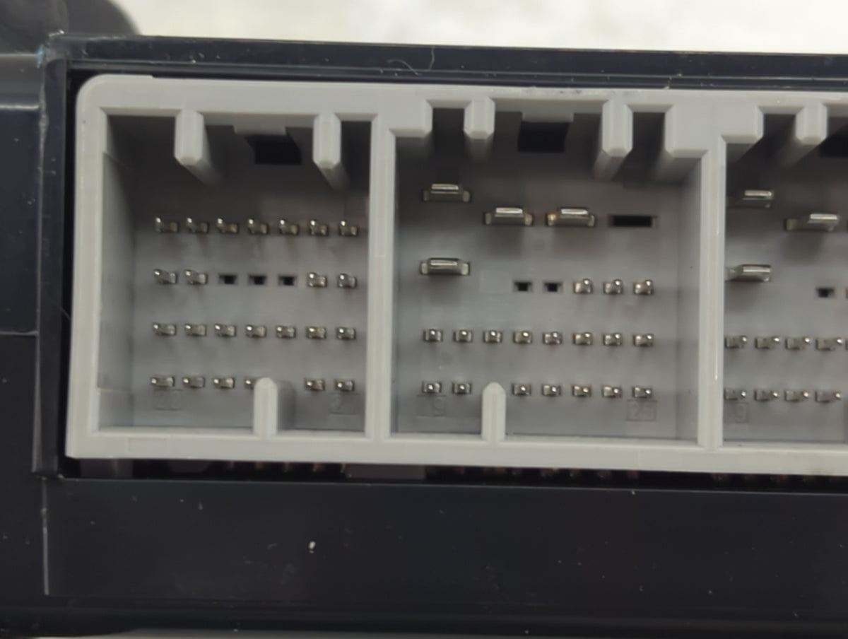 2006-2011 Buick Lucerne Body Control Module Bcm Inner Cabin Fuse Box 823463 - Oemusedautoparts1.com