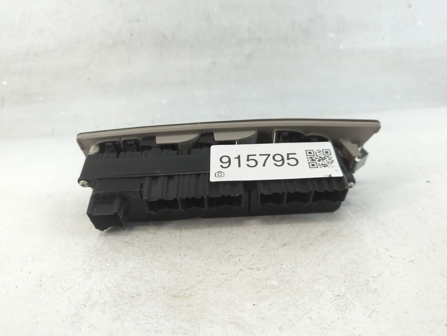2006-2011 Buick Lucerne Master Power Window Switch Replacement Driver Side Left P/N:F 00H J00 336 15912163 Fits OEM Used Aut