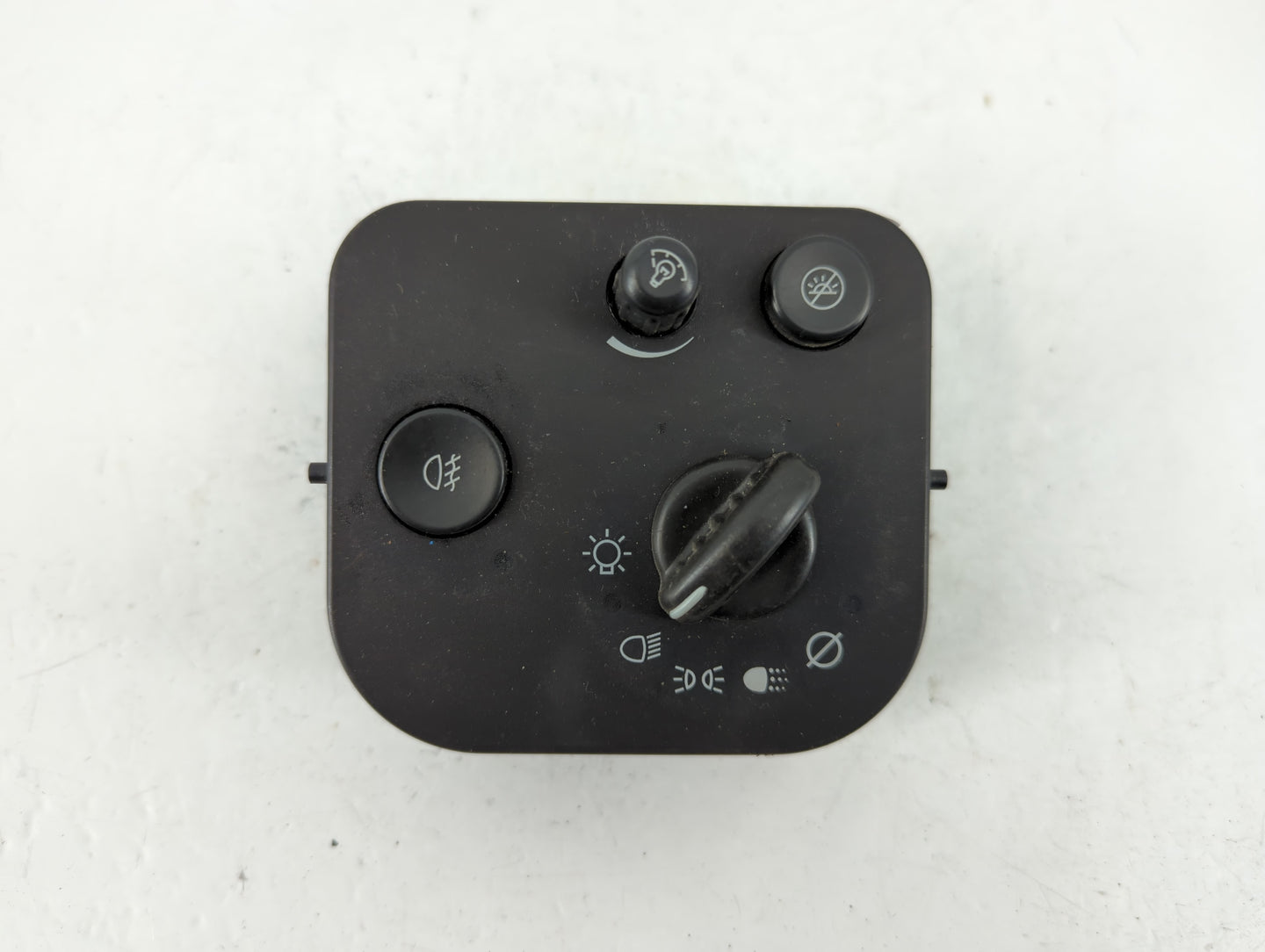 2007 Buick Rainie Headlight Lamp Control Switch - Oemusedautoparts1.com
