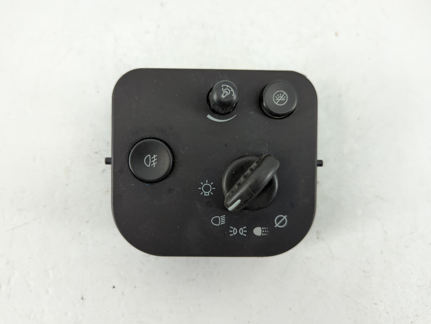2007 Buick Rainie Headlight Lamp Control Switch - Oemusedautoparts1.com