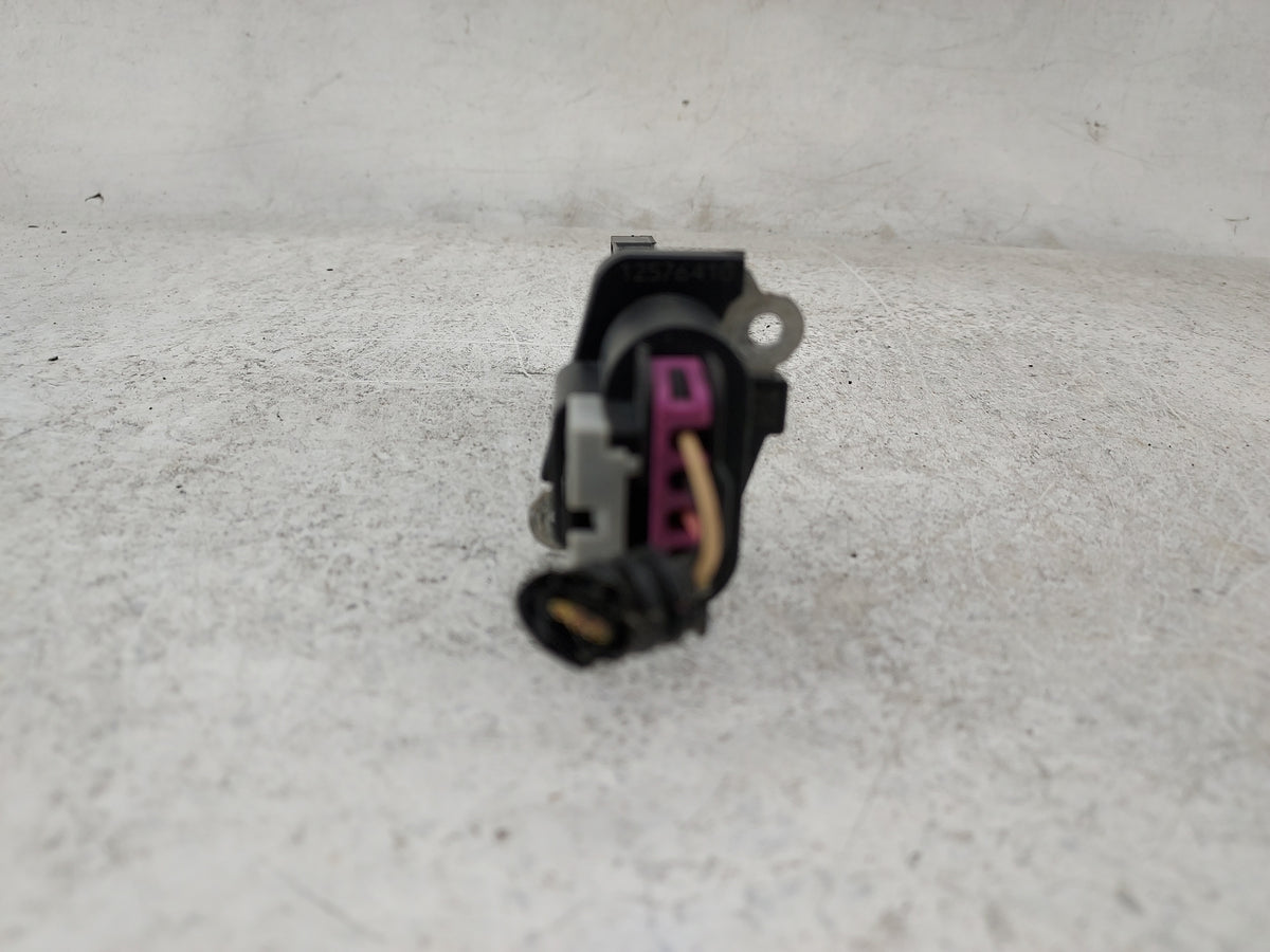 2006-2007 Buick Rainier Mass Air Flow Meter Maf Sensor - Oemusedautoparts1.com