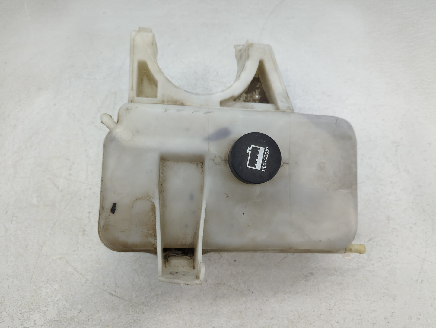 2004-2007 Buick Rainier Radiator Coolant Overflow Expansion Tank Bottle 743231 - Oemusedautoparts1.com