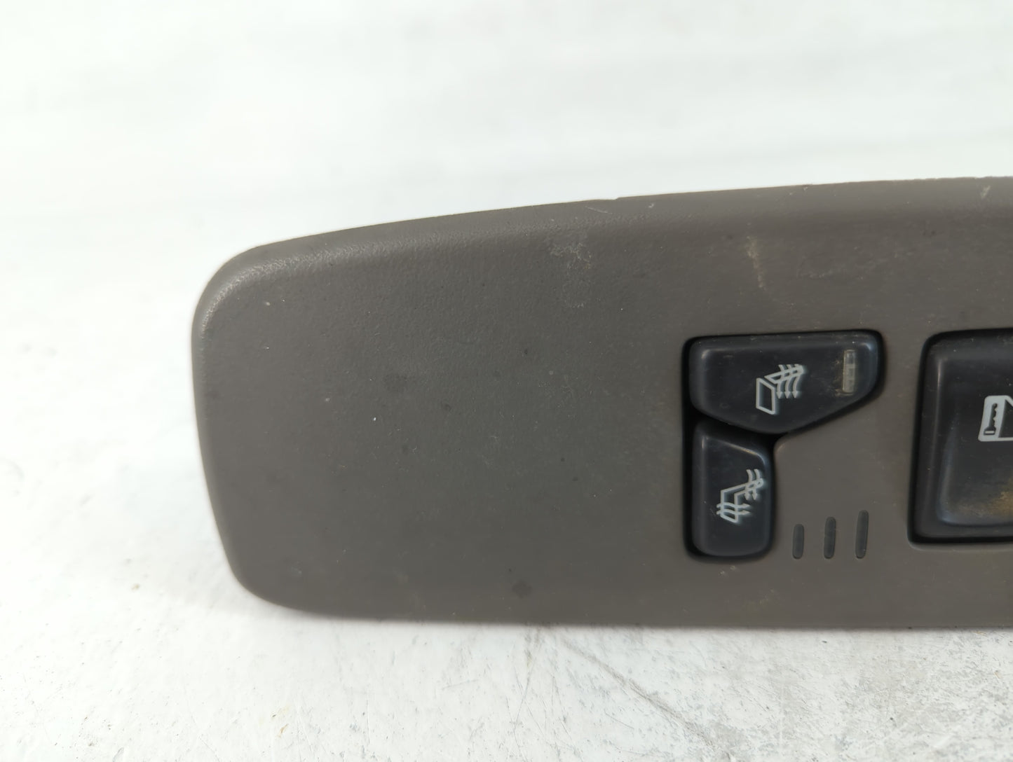 2006-2007 Buick Rainier Master Power Window Switch Replacement Driver Side Left P/N:25811579 Fits Fits 2006 2007 OEM Used Au