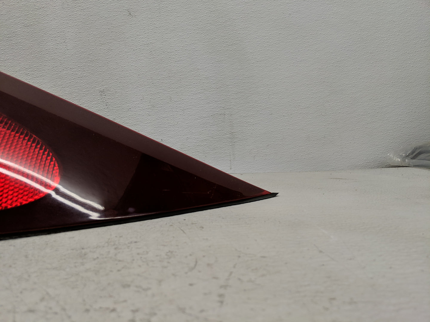 2004-2007 Buick Rendezvous Tail Light Assembly Passenger Right OEM P/N:15281032 Fits Fits 2004 2005 2006 2007 OEM Used Auto 