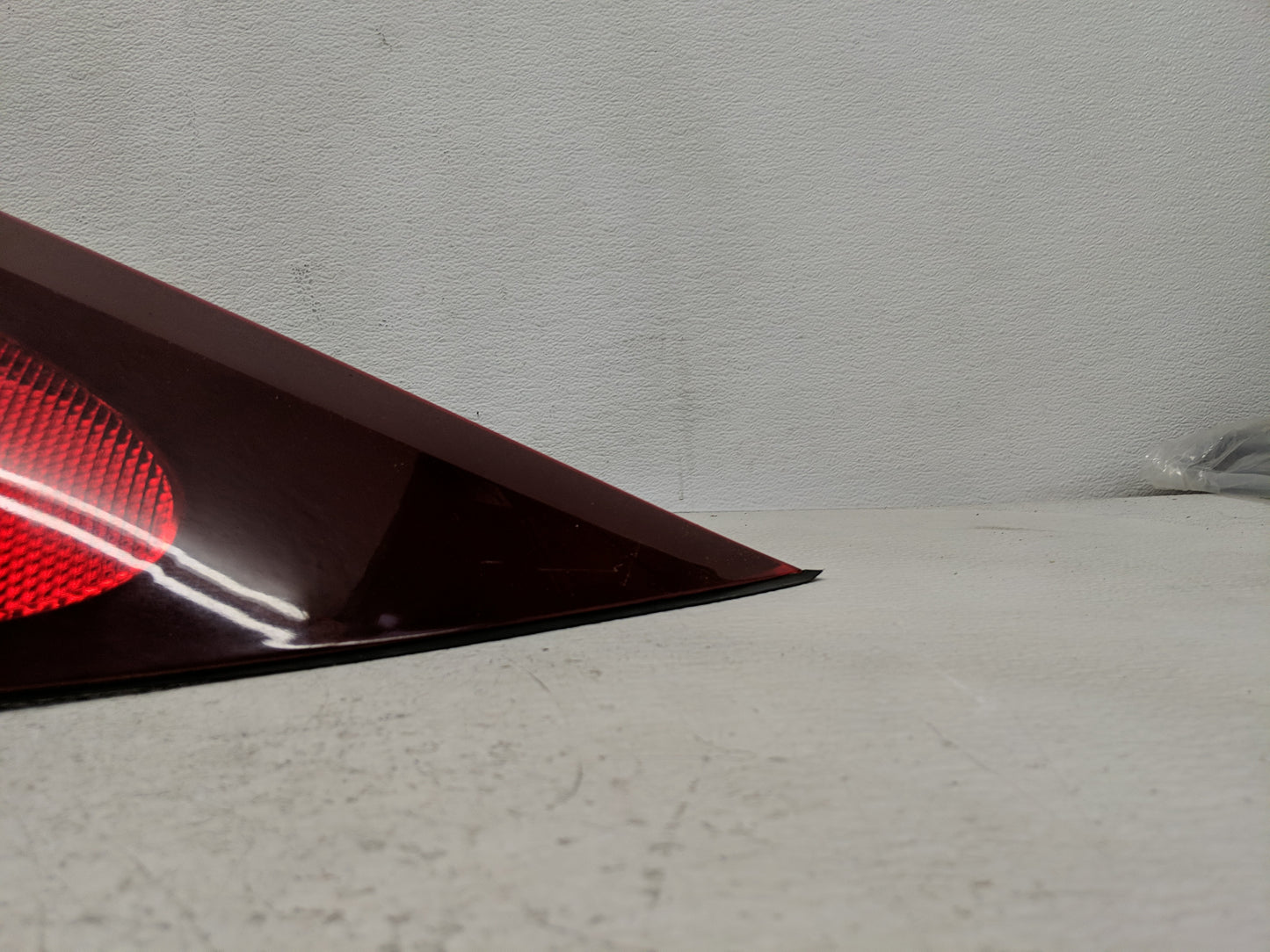2004-2007 Buick Rendezvous Tail Light Assembly Passenger Right OEM P/N:15281032 Fits Fits 2004 2005 2006 2007 OEM Used Auto 