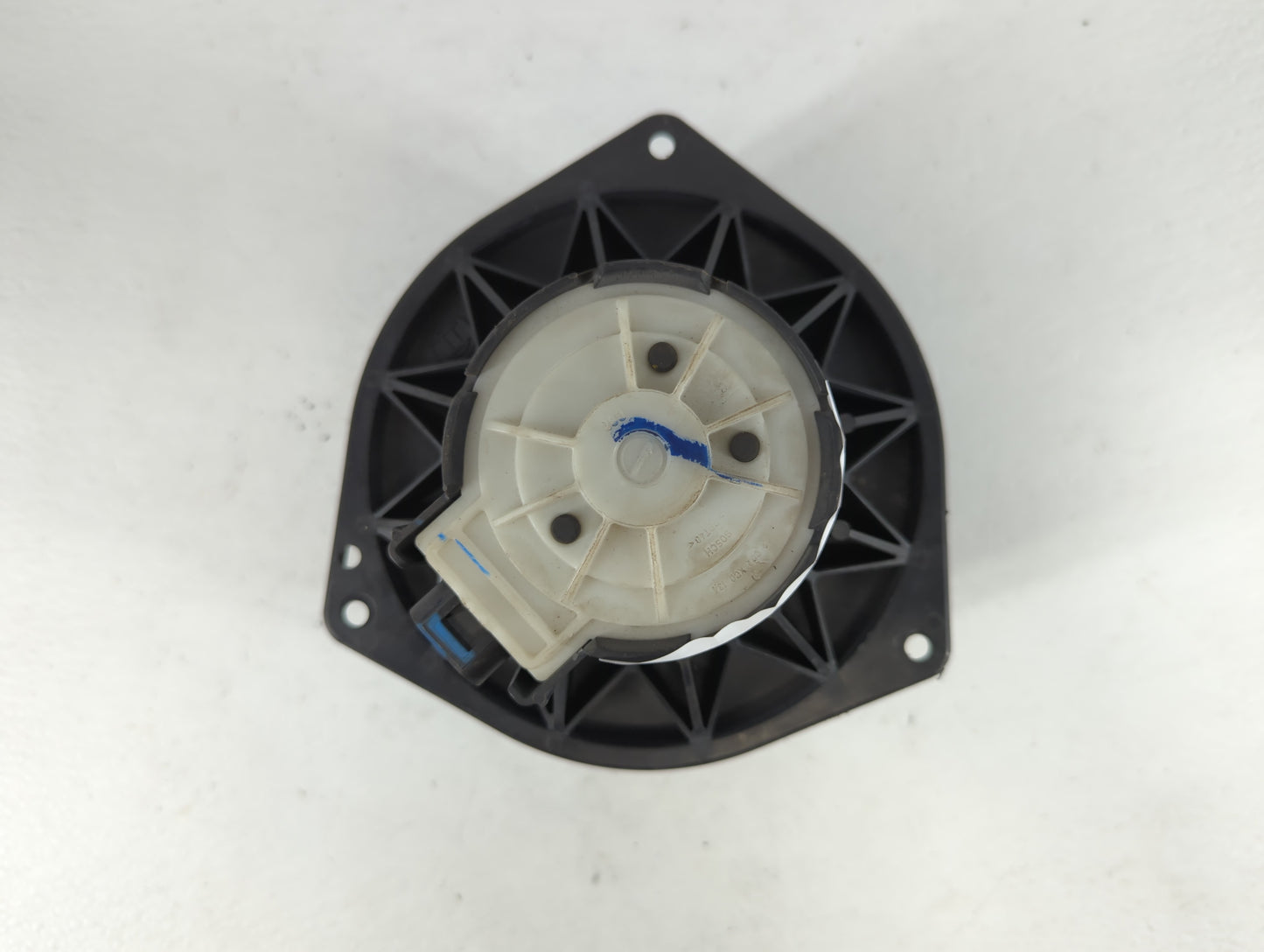 2002-2007 Buick Rendezvous Rear Heater AC Blower Motor P/N:CHA431D001 Fits Fits 2001 2002 2003 2004 2005 2006 2007 2008 2009