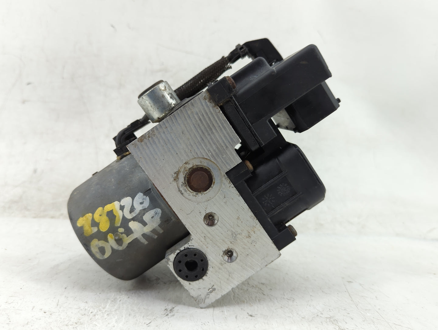 2007 Buick Rendezvous ABS Pump Control Module Replacement Fits OEM Used Auto Parts - Oemusedautoparts1.com