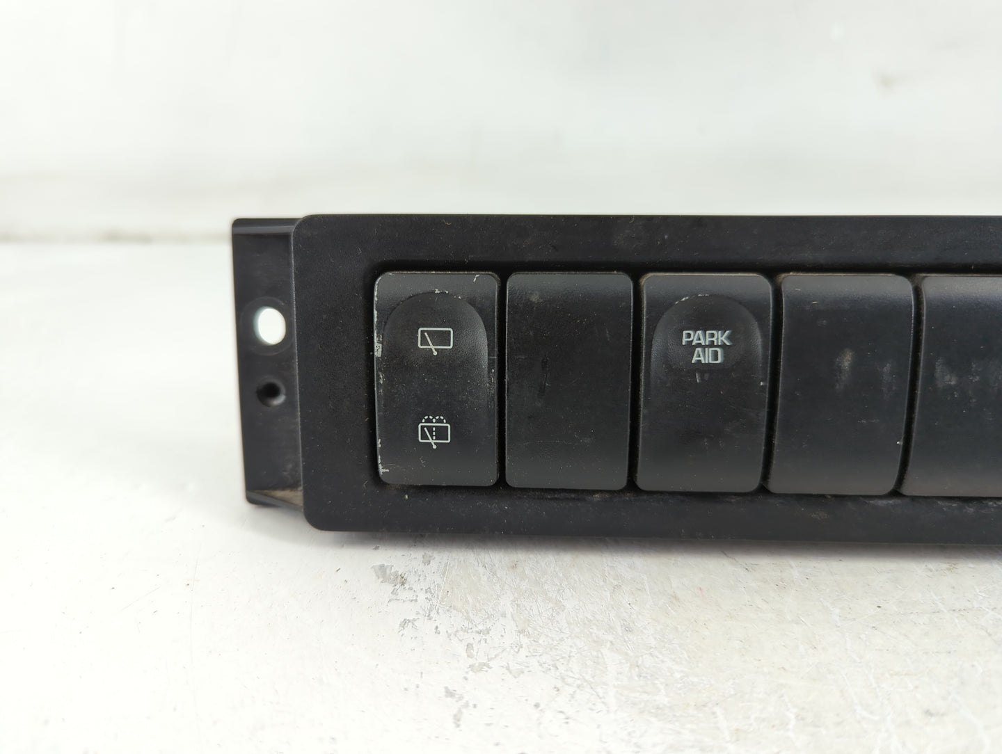 2004-2006 Buick Rendezvous Windshield Washer Fluid Reservoir Bottle Oem - Oemusedautoparts1.com