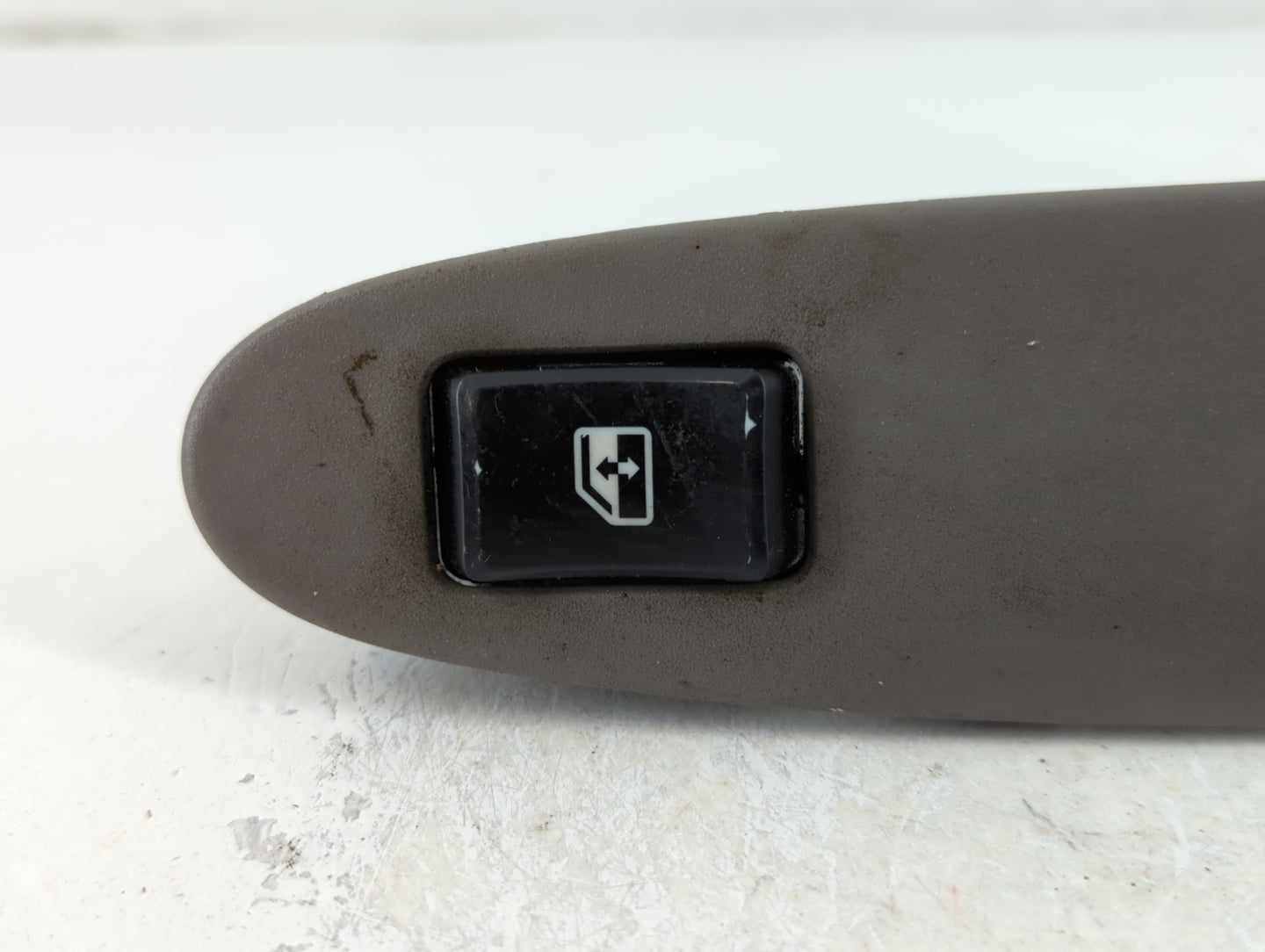 2007 Buick Rendezvous Driver Left Rear Power Window Switch 10422429 - Oemusedautoparts1.com