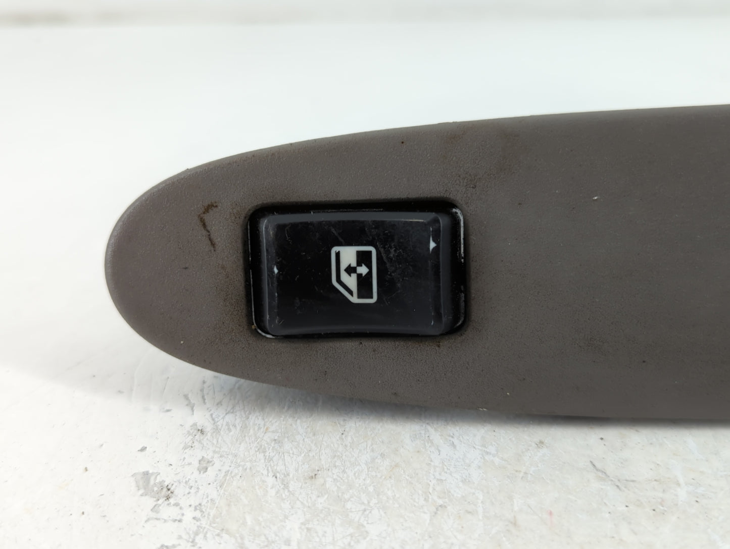 2007 Buick Rendezvous Driver Left Rear Power Window Switch 10422429 - Oemusedautoparts1.com