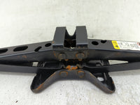 2007 Cadillac Cts Spare Scissor Car Jack 1415344 - Oemusedautoparts1.com