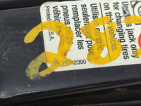2007 Cadillac Cts Spare Scissor Car Jack 1415685 - Oemusedautoparts1.com