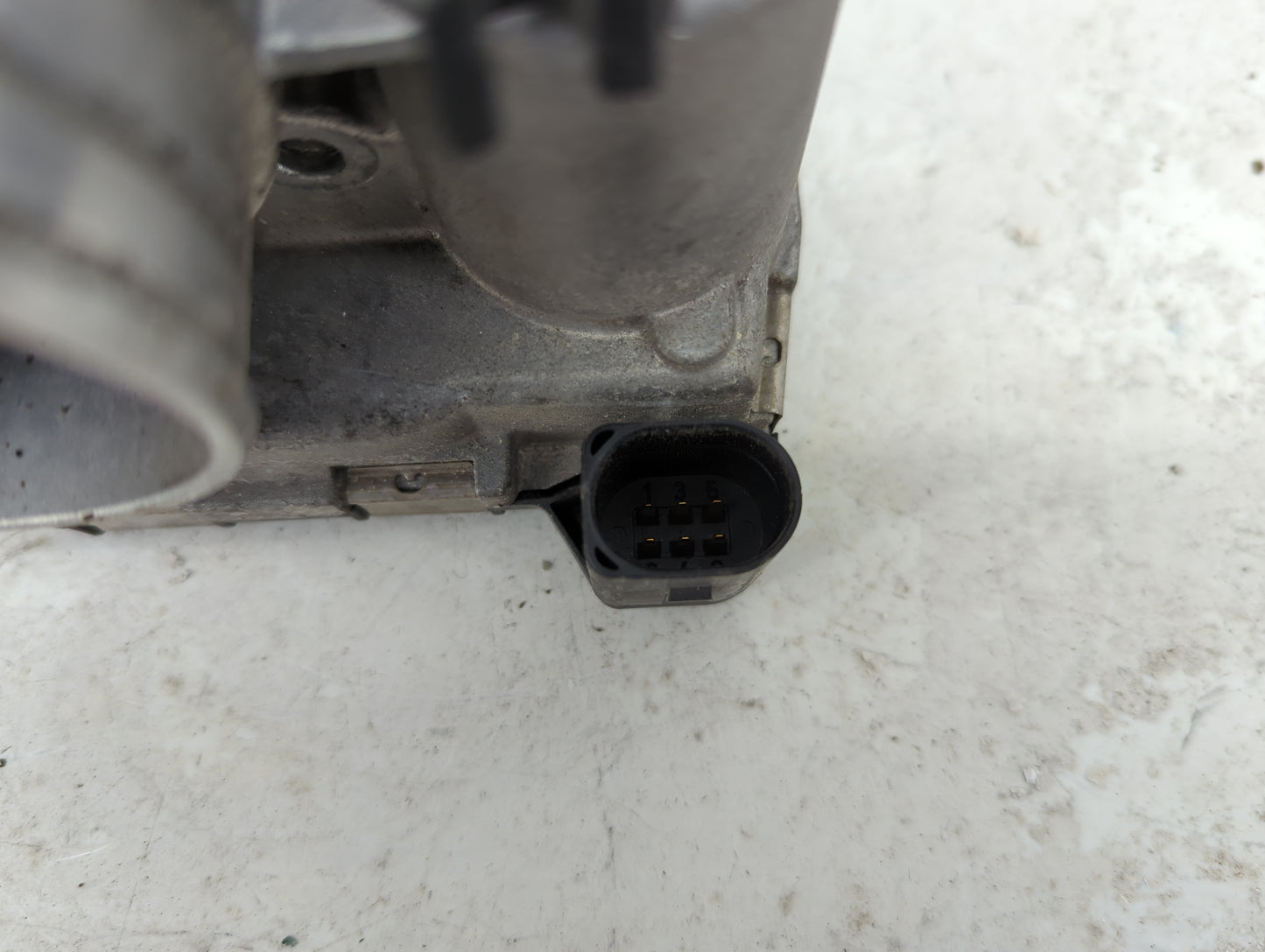 2004-2007 Cadillac Cts Throttle Body P/N:12589056 Fits Fits 2004 2005 2006 2007 2008 OEM Used Auto Parts - Oemusedautoparts1