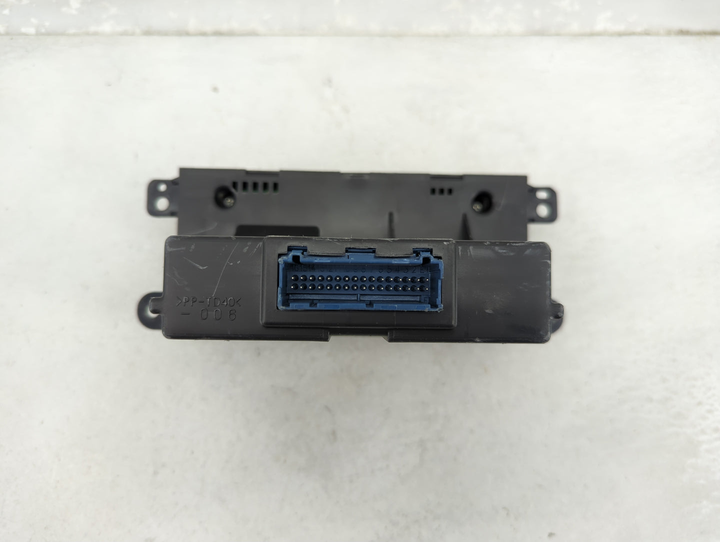 2007 Cadillac Cts Climate Control Module Temperature AC/Heater Replacement P/N:15861856 MX237000-2260 Fits OEM Used Auto Par