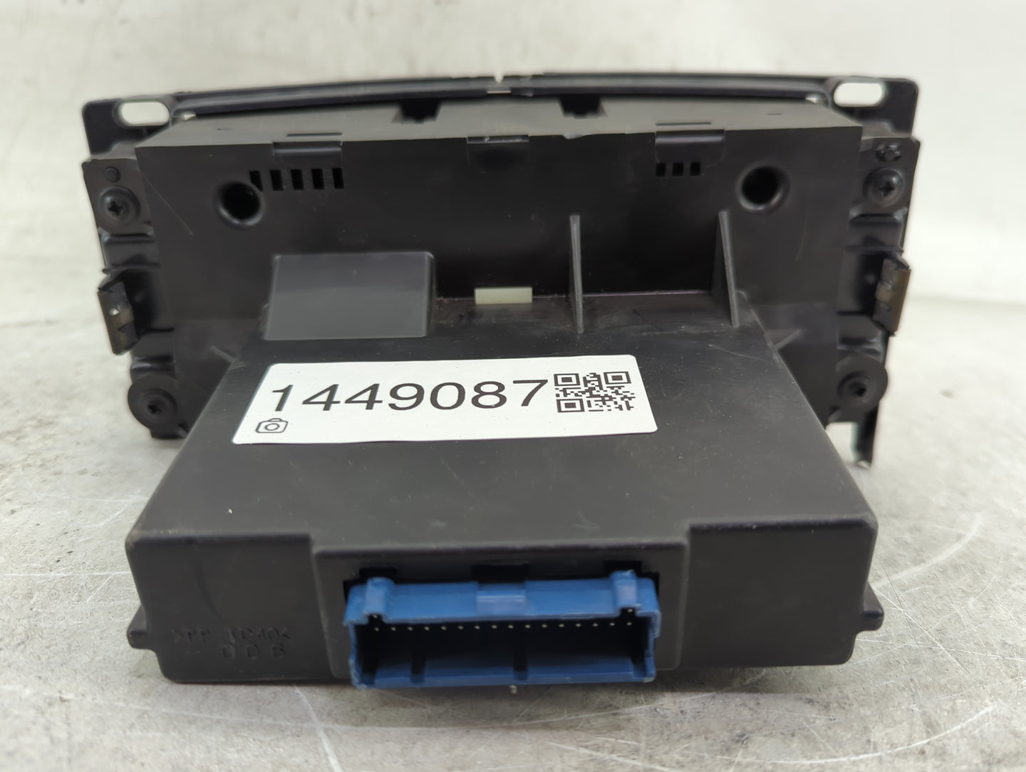 2007 Cadillac Cts Climate Control Module Temperature AC/Heater Replacement P/N:15861856 Fits OEM Used Auto Parts - Oemusedau