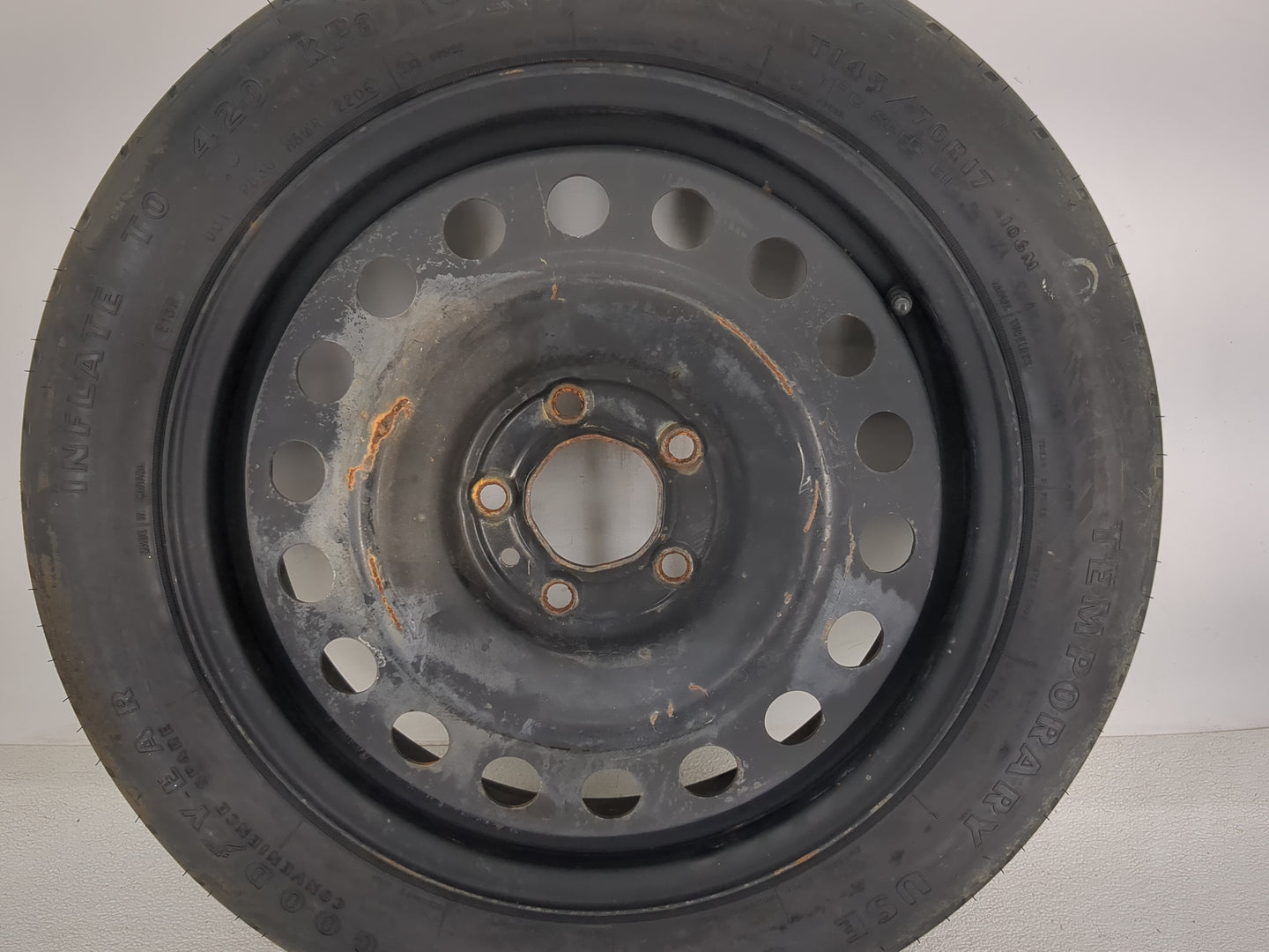 2003-2007 Cadillac Cts Spare Donut Tire Wheel Rim Oem 1462426 - Oemusedautoparts1.com