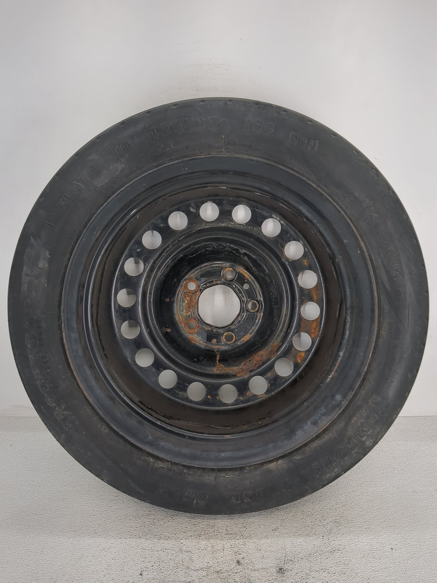 2003-2007 Cadillac Cts Spare Donut Tire Wheel Rim Oem 1462426 - Oemusedautoparts1.com