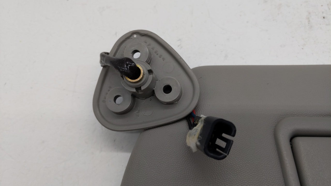 2003-2007 Cadillac Cts Sun Visor Shade Replacement Driver Left Mirror Fits Fits 2003 2004 2005 2006 2007 OEM Used Auto Parts