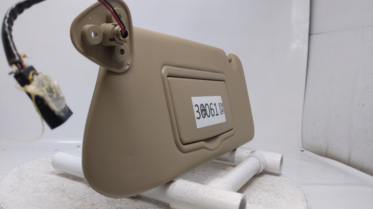 2003-2007 Cadillac Cts Sun Visor Shade Replacement Driver Left Mirror Fits Fits 2003 2004 2005 2006 2007 OEM Used Auto Parts