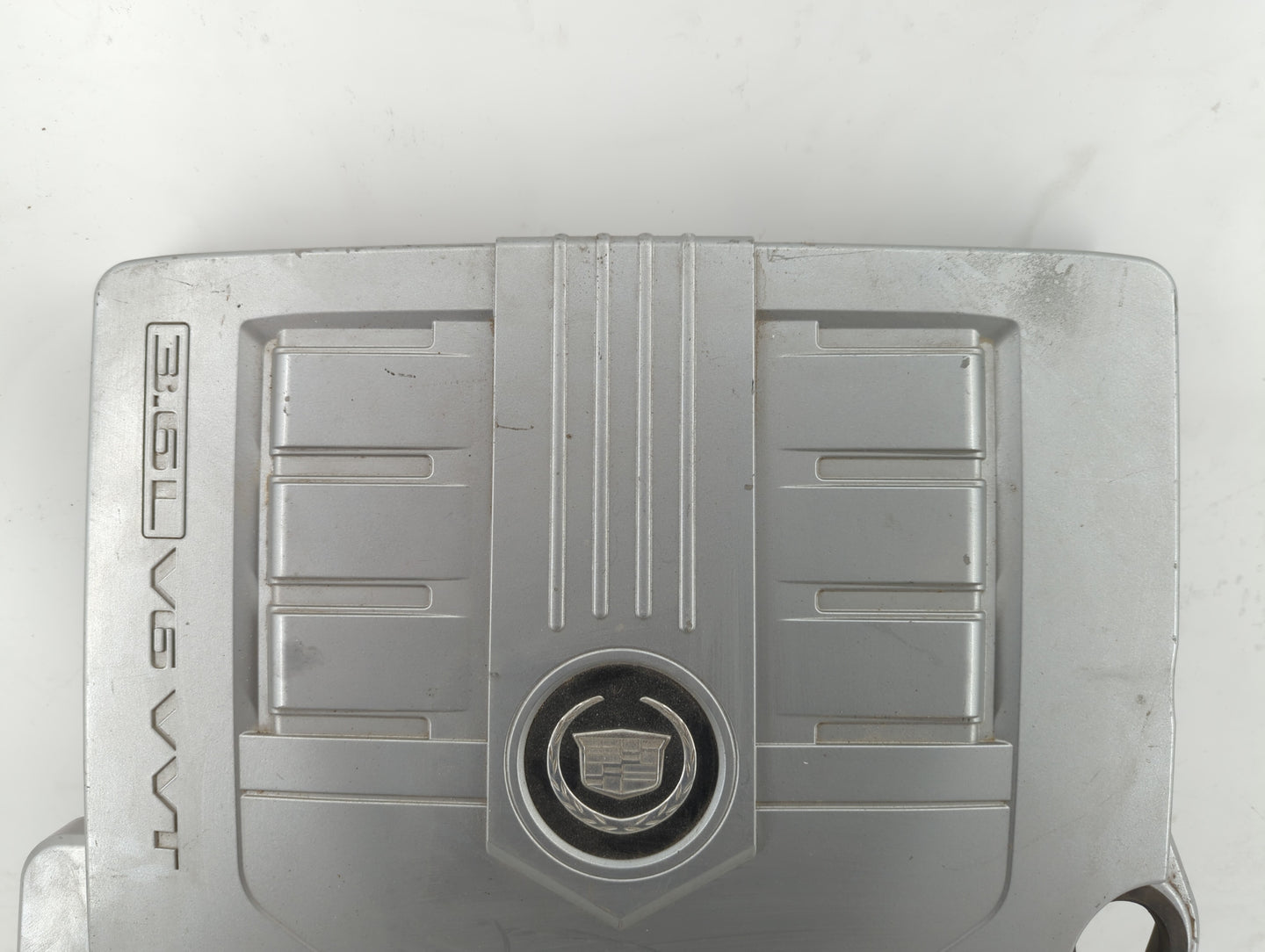 2007 Cadillac Cts Engine Cover - Oemusedautoparts1.com