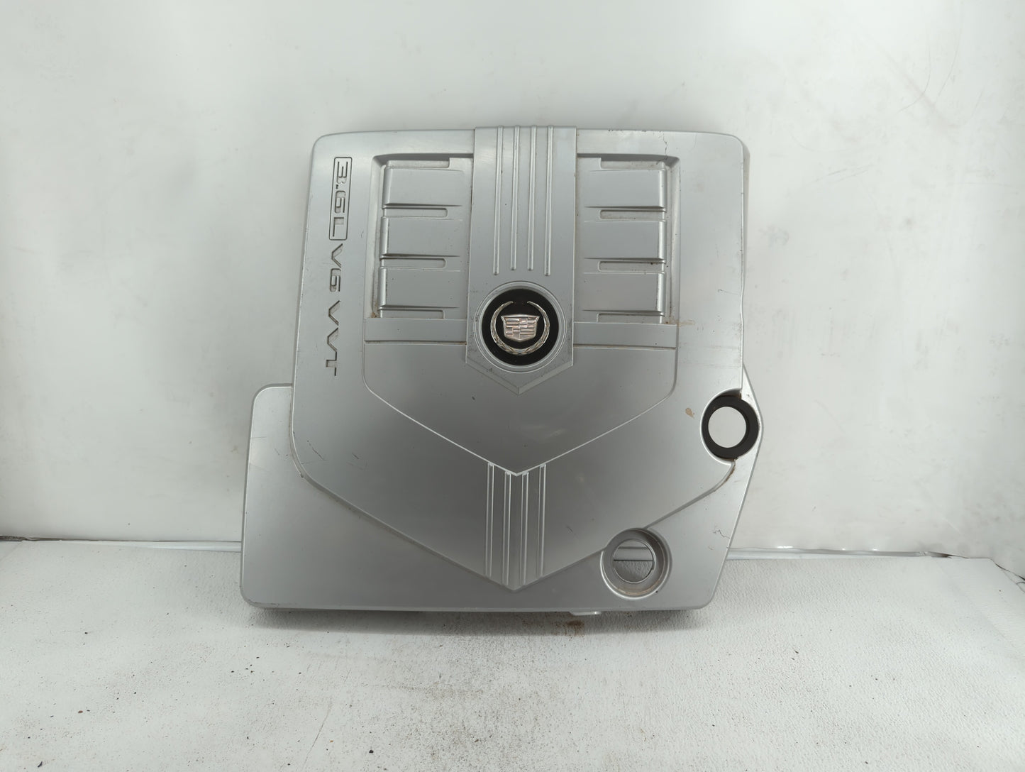 2007 Cadillac Cts Engine Cover Silver - Oemusedautoparts1.com