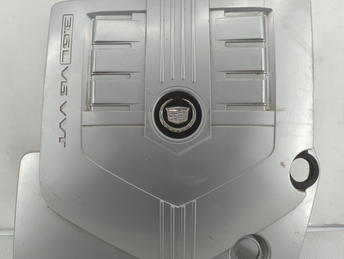 2007 Cadillac Cts Engine Cover Silver - Oemusedautoparts1.com