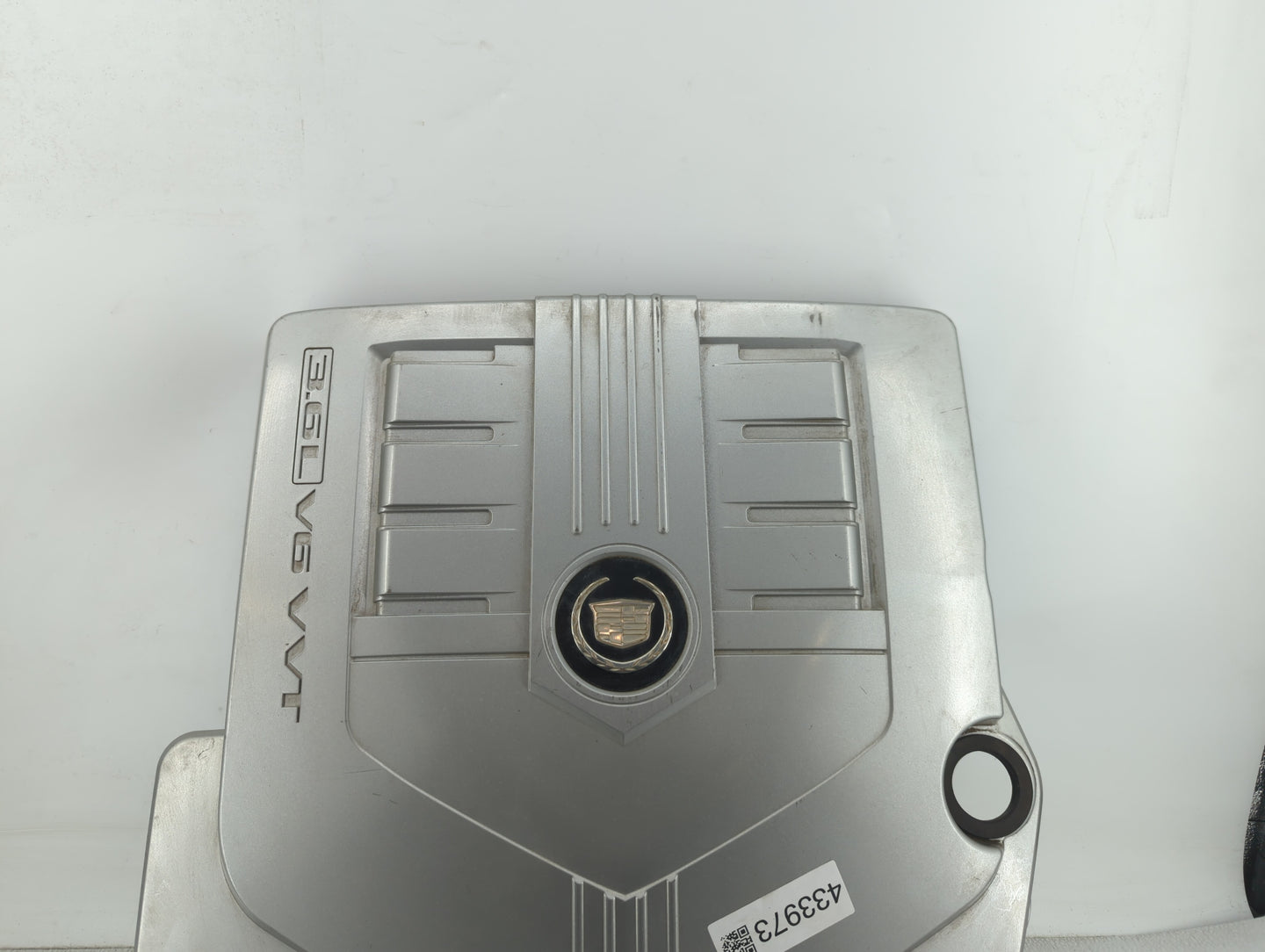 2007 Cadillac Cts Engine Cover - Oemusedautoparts1.com