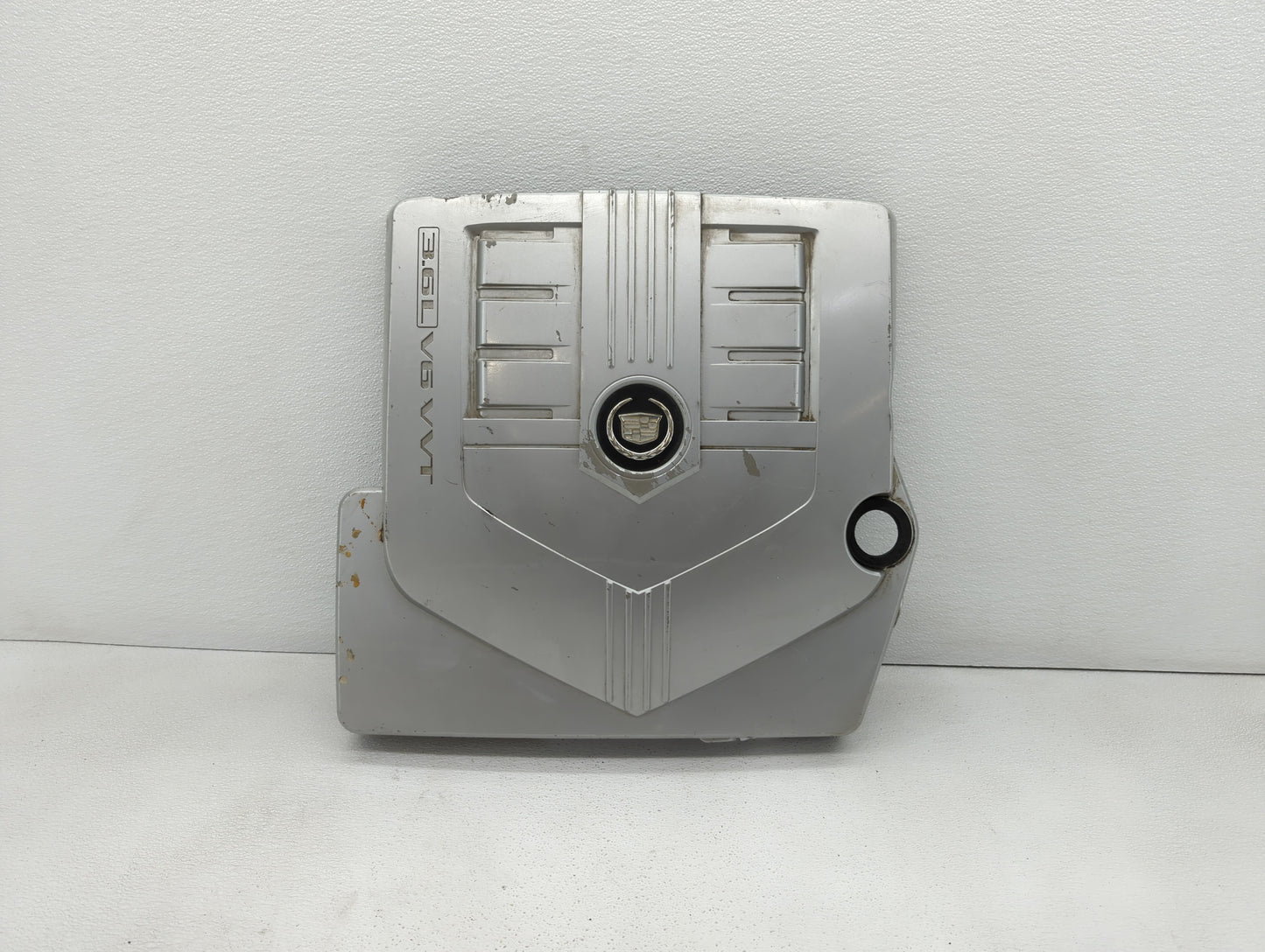 2007 Cadillac Cts Engine Cover - Oemusedautoparts1.com