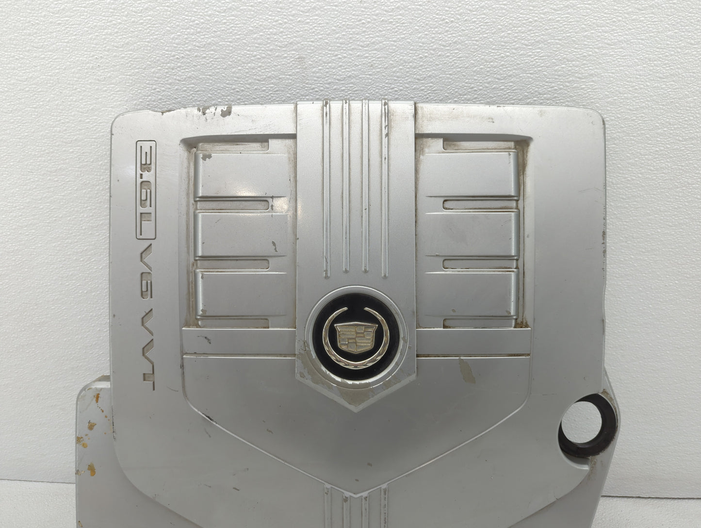 2007 Cadillac Cts Engine Cover - Oemusedautoparts1.com