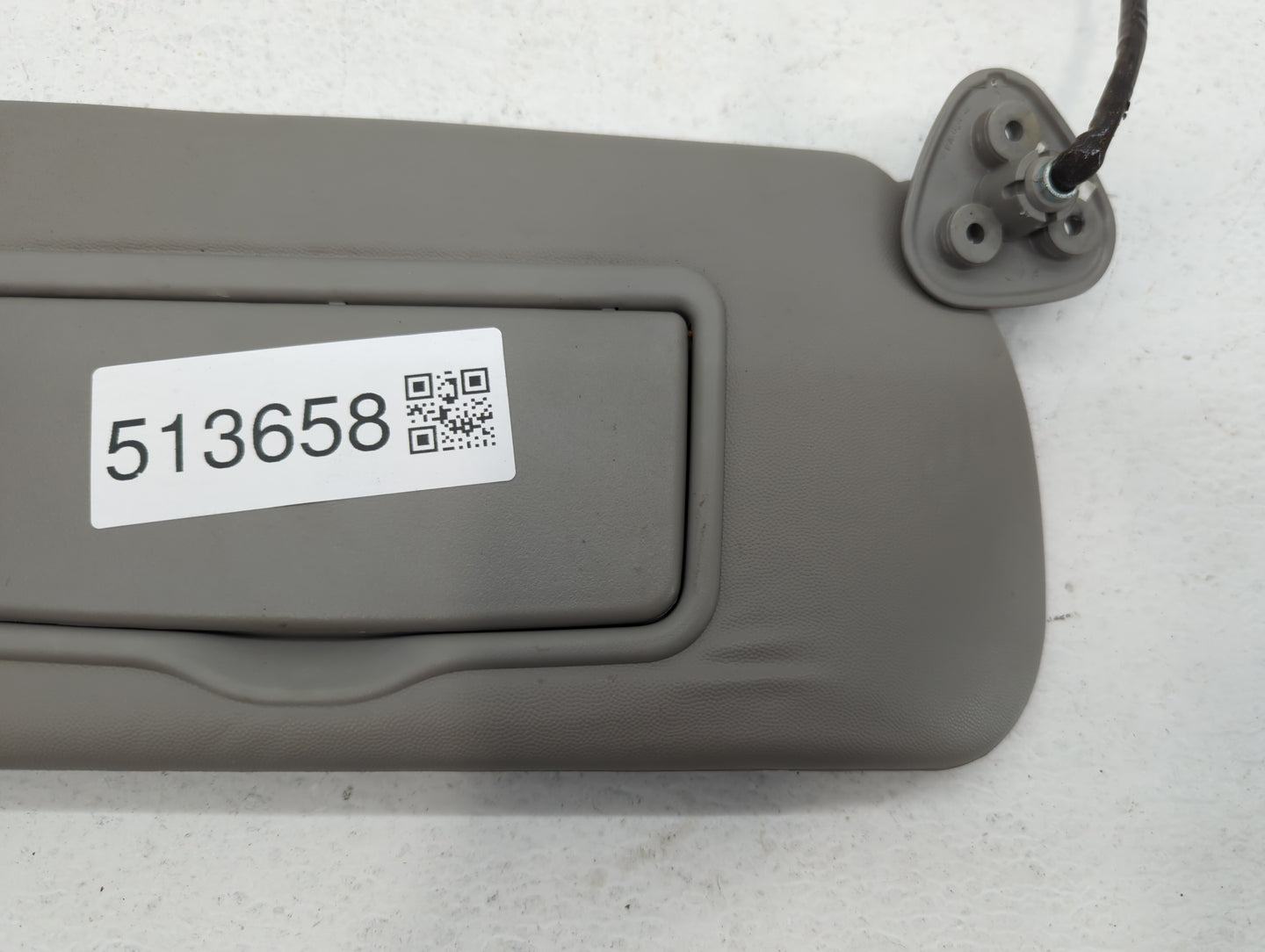 2003-2007 Cadillac Cts Sun Visor Shade Replacement Passenger Right Mirror Fits Fits 2003 2004 2005 2006 2007 OEM Used Auto P