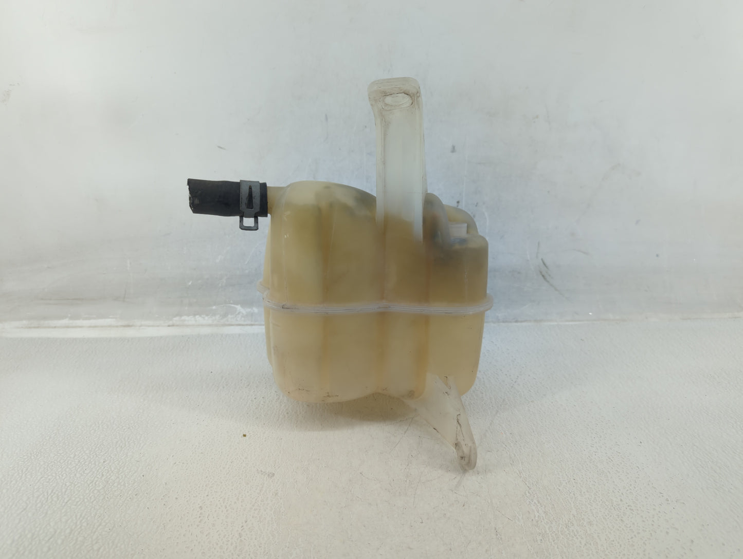 2003-2007 Cadillac Cts Windshield Washer Fluid Reservoir Bottle Oem - Oemusedautoparts1.com