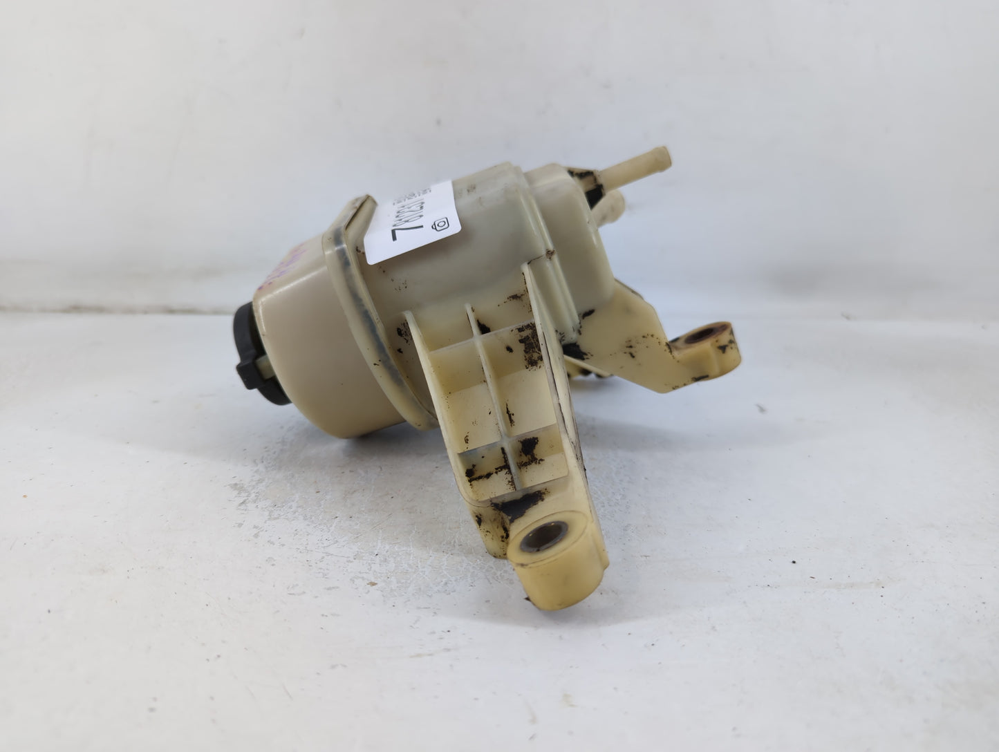 2007 Cadillac Cts STEERING RESERVOIR TANK BOTTLE - Oemusedautoparts1.com