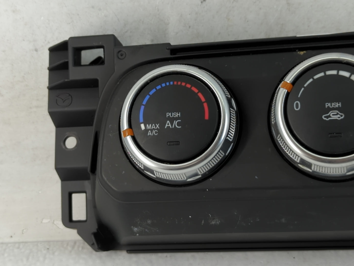 2007 Cadillac Cts Climate Control Module Temperature AC/Heater Replacement P/N:9070 232 01646 KB8B-61190-A Fits OEM Used Aut