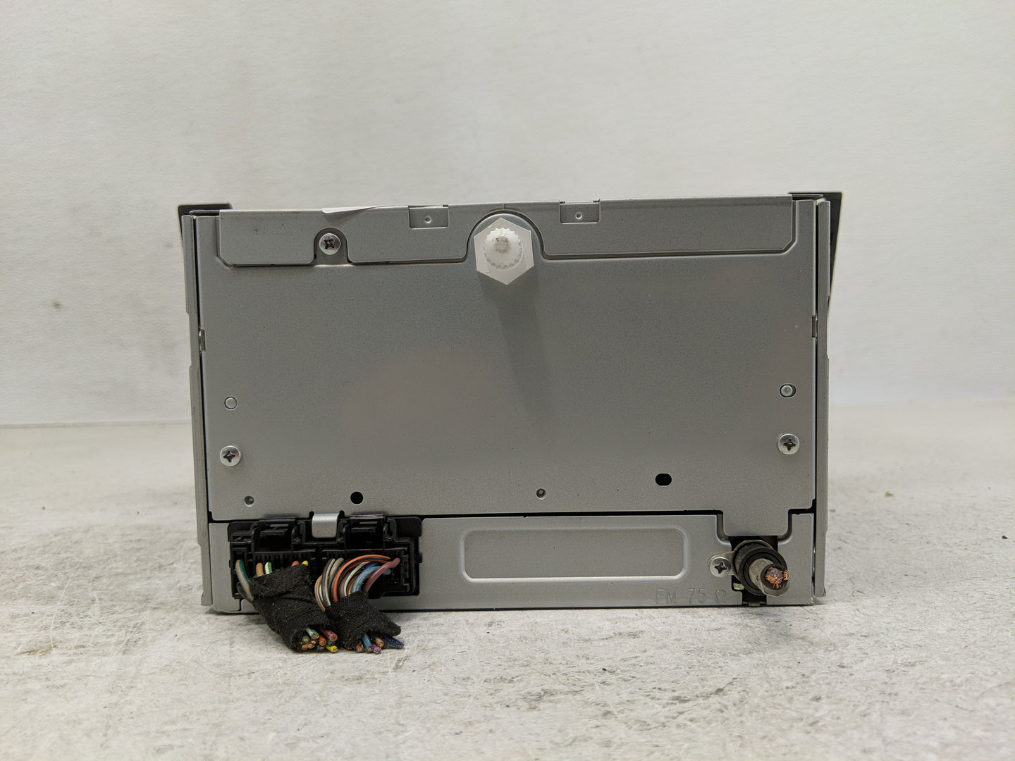 2007-2009 Cadillac Dts Radio AM FM Cd Player Receiver Replacement P/N:15948004 Fits Fits 2007 2008 2009 OEM Used Auto Parts 