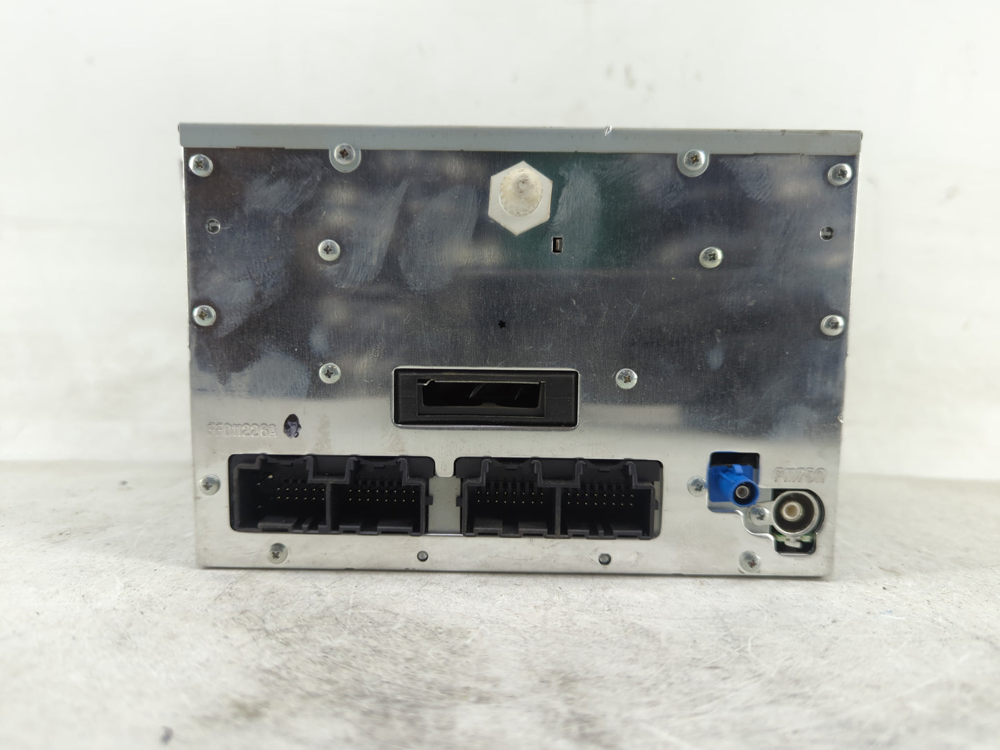 2007 Cadillac Dts Radio AM FM Cd Player Receiver Replacement P/N:15912143 Fits OEM Used Auto Parts - Oemusedautoparts1.com