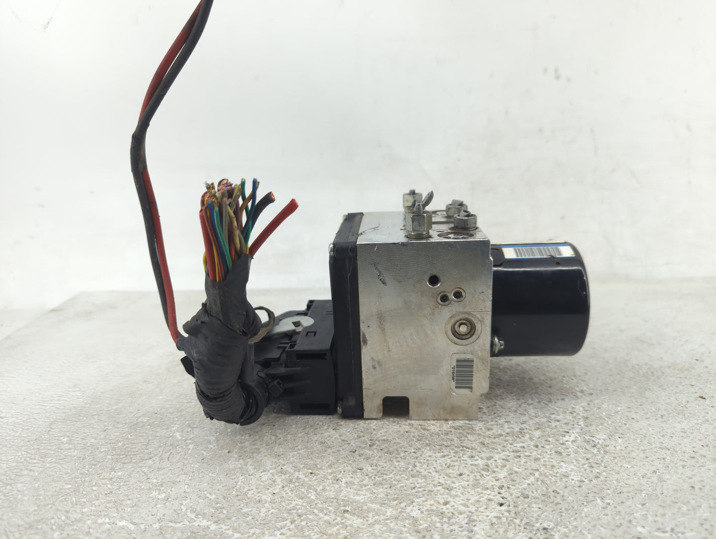 2006-2007 Cadillac Dts ABS Pump Control Module Replacement P/N:15802965 Fits Fits 2006 2007 OEM Used Auto Parts - Oemusedaut