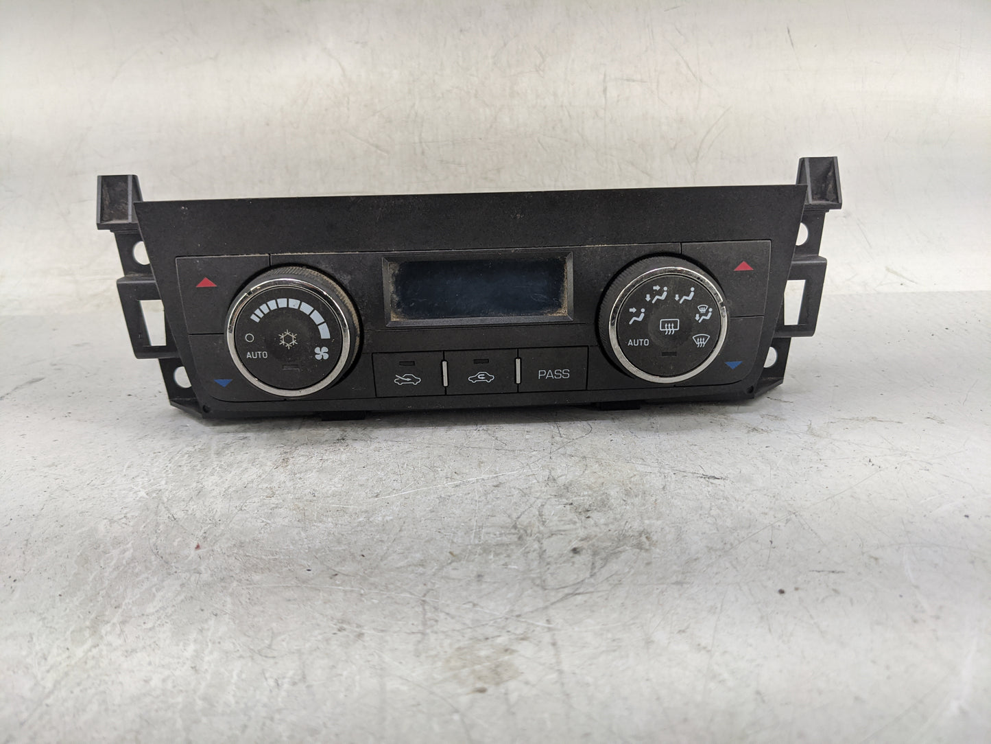 2007-2011 Cadillac Dts Climate Control Module Temperature AC/Heater Replacement P/N:15228682 MX237000-2041 Fits OEM Used Aut