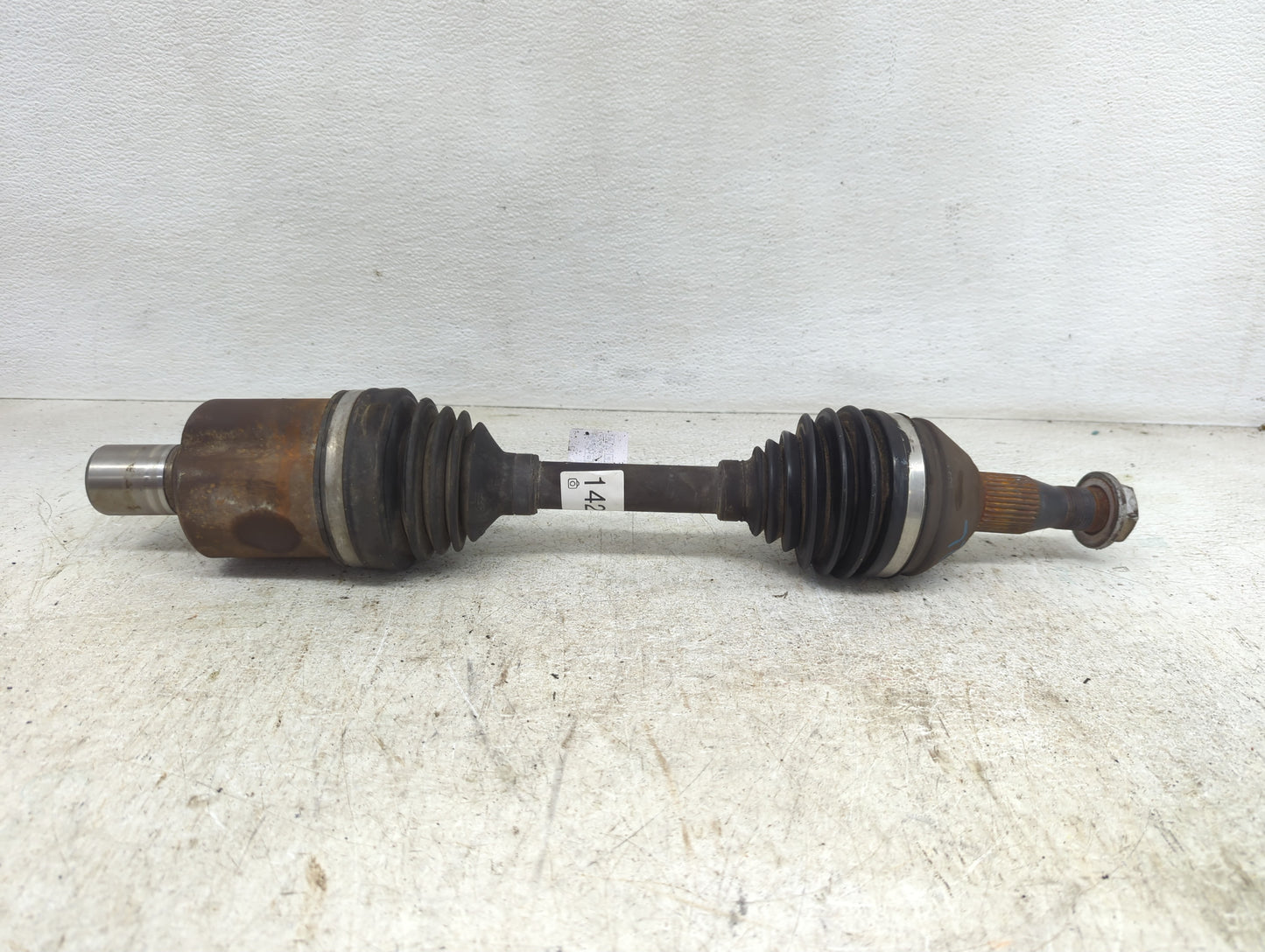 2006-2011 Cadillac Dts Axle Shaft Front Driver Cv C/v - Oemusedautoparts1.com