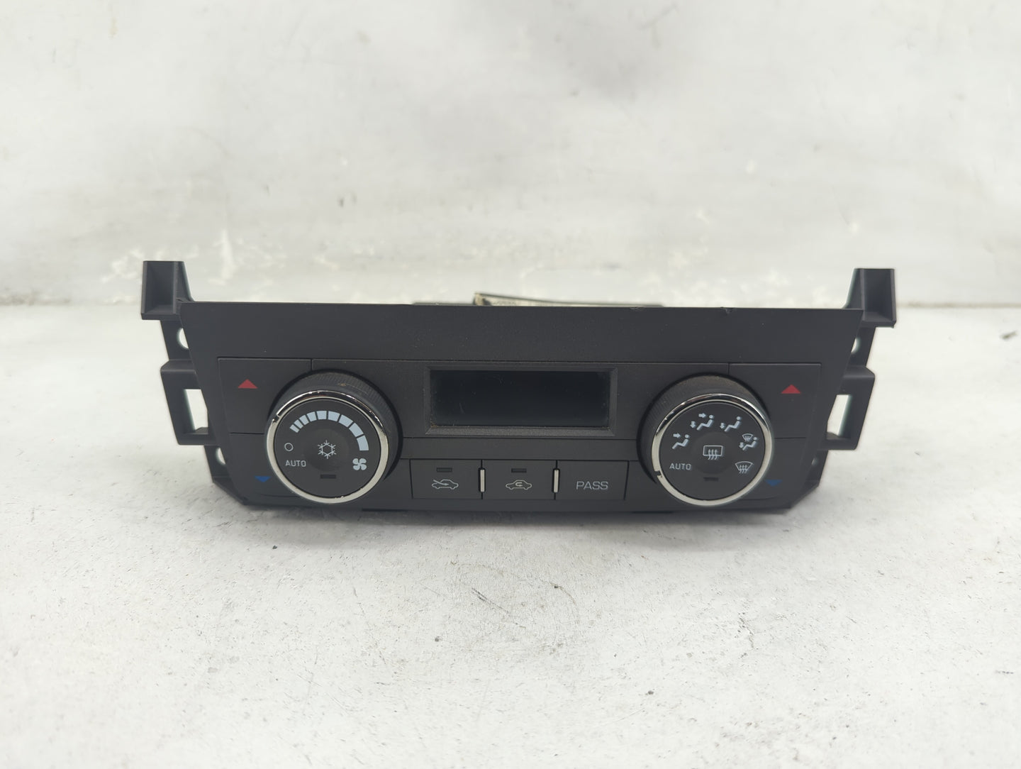 2007-2011 Cadillac Dts Climate Control Module Temperature AC/Heater Replacement P/N:15228682 MX237000-2041 Fits OEM Used Aut