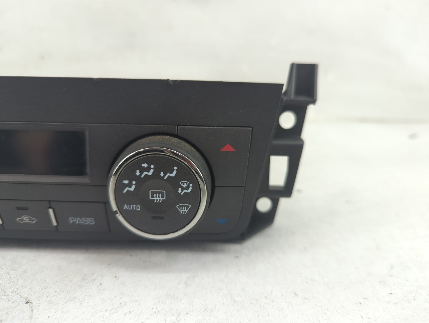 2007-2011 Cadillac Dts Climate Control Module Temperature AC/Heater Replacement P/N:15228682 MX237000-2041 Fits OEM Used Aut