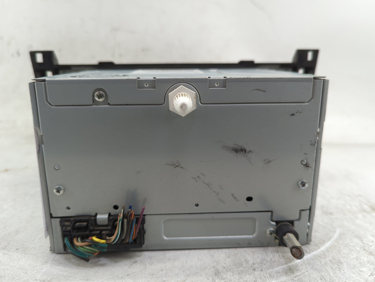 2007-2009 Cadillac Dts Radio AM FM Cd Player Receiver Replacement P/N:15877516 CQ-JG8661YC Fits Fits 2007 2008 2009 OEM Used