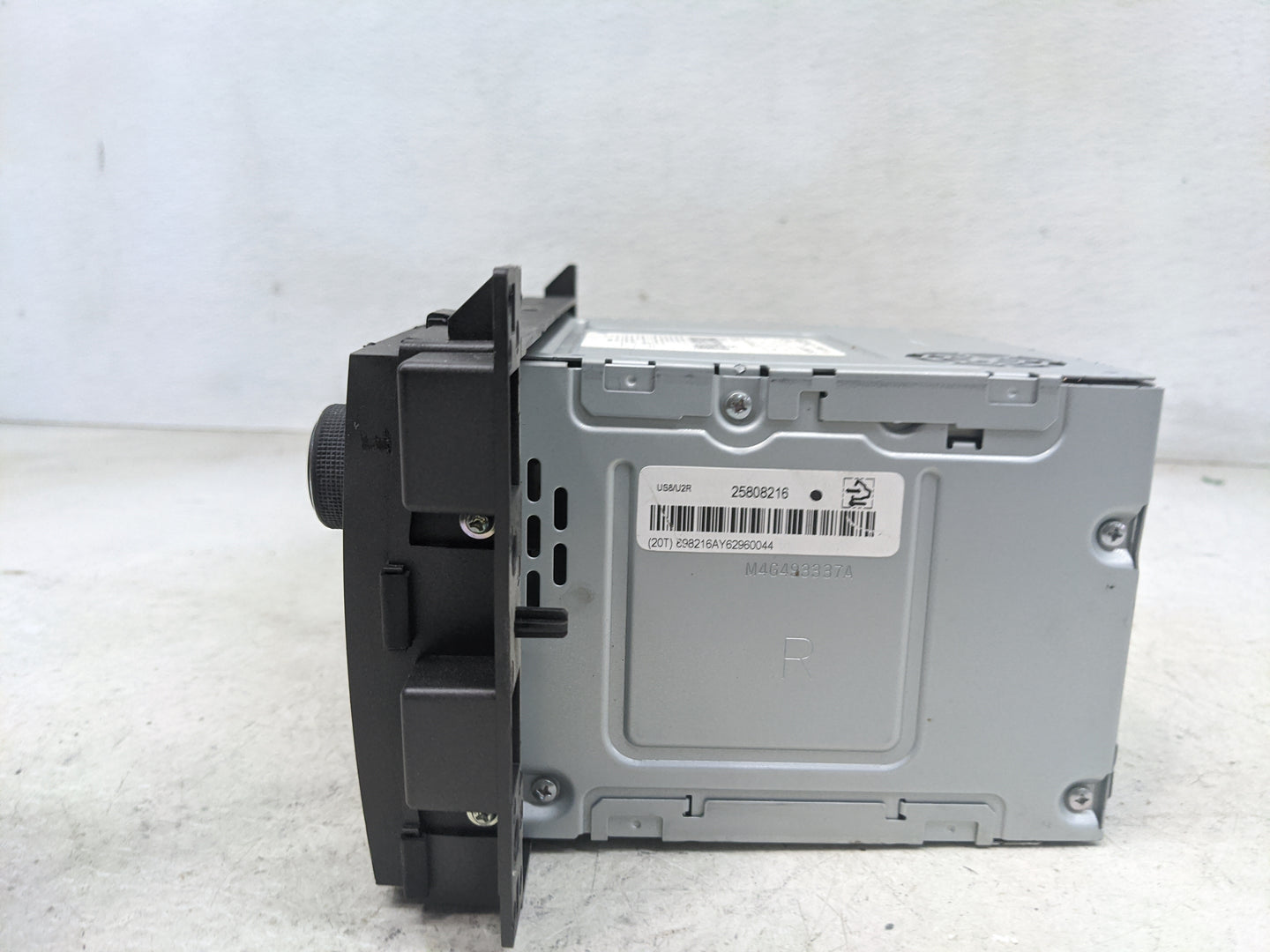 2007-2009 Cadillac Dts Radio AM FM Cd Player Receiver Replacement P/N:25808216 CQ-JG8663YC Fits Fits 2007 2008 2009 OEM Used