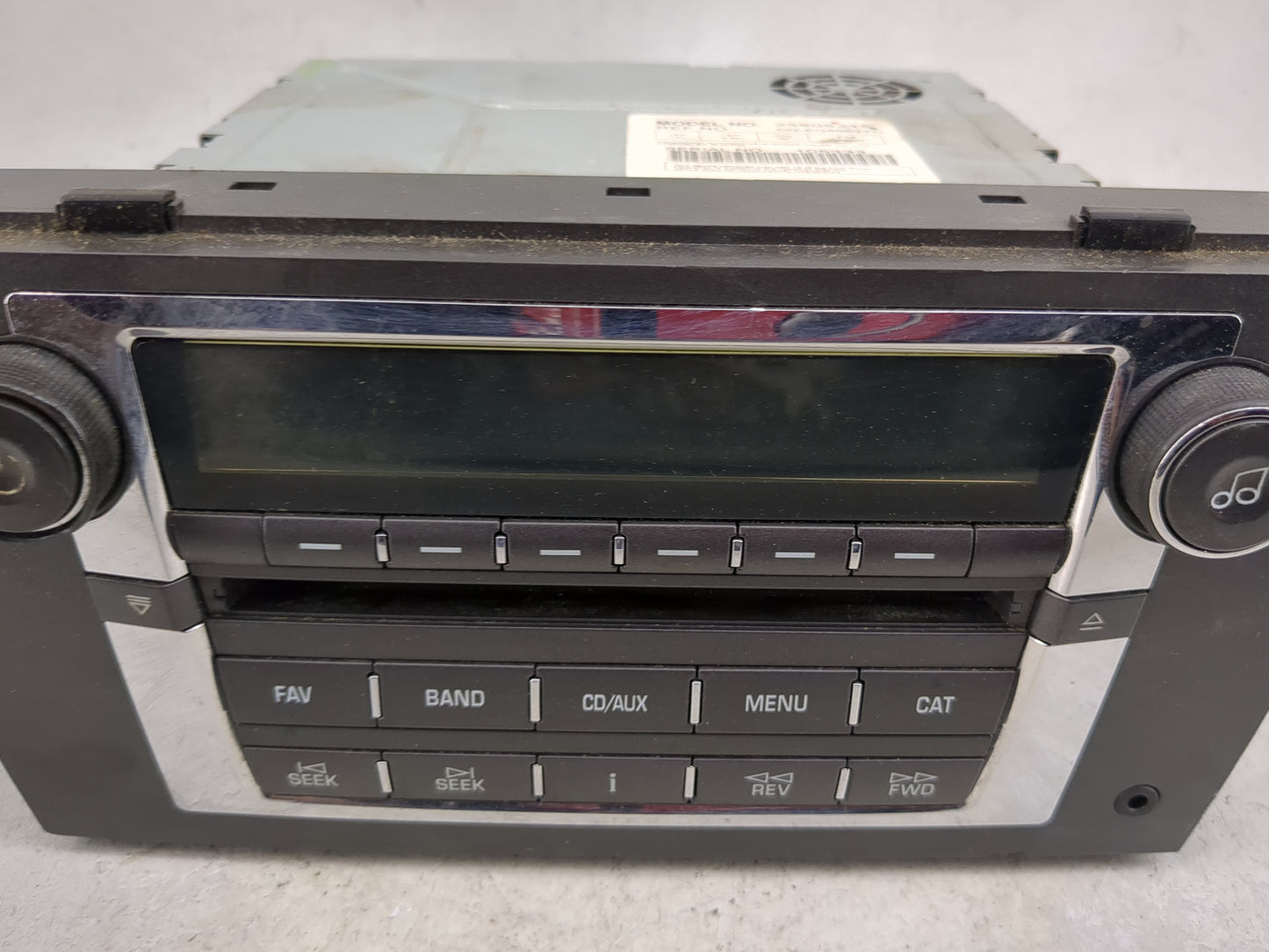 2007-2009 Cadillac Dts Radio Cd Changer 25808215|cq-eg8663yc - Oemusedautoparts1.com
